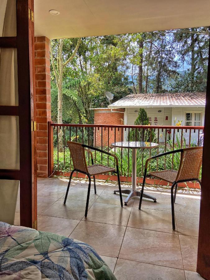 Finca Turistica De Alojamiento Rural Avalon Jardin Bagian luar foto