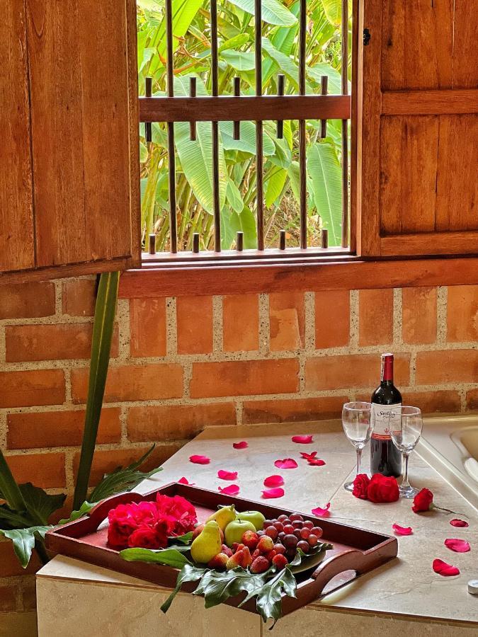 Finca Turistica De Alojamiento Rural Avalon Jardin Bagian luar foto